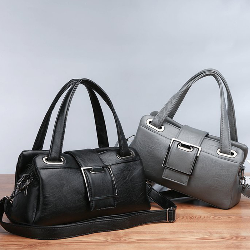 柔らかい革バック