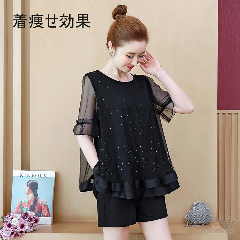 おしゃれなトップス、ショーツスーツ