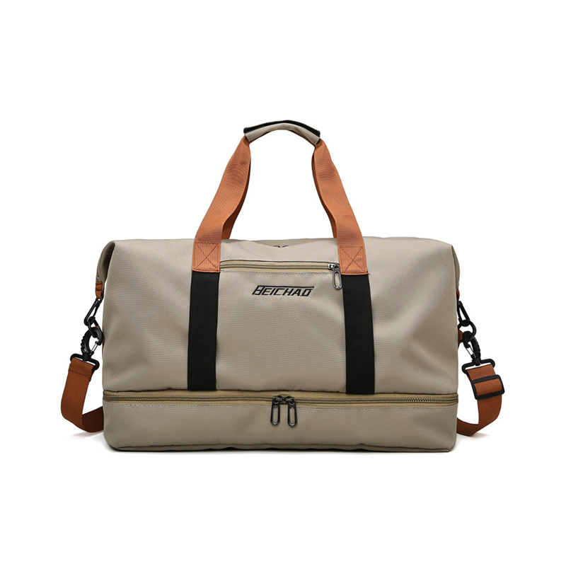 トラベルバッグ