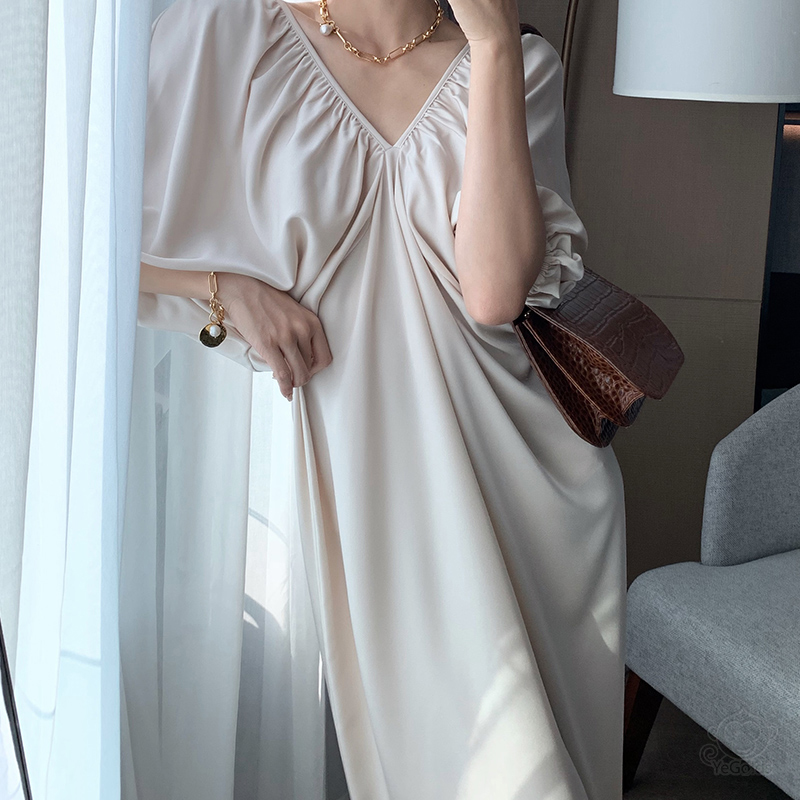 パフスリーブワンピース