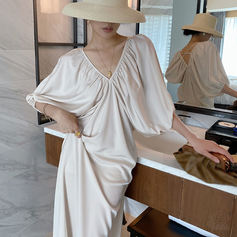 パフスリーブワンピース