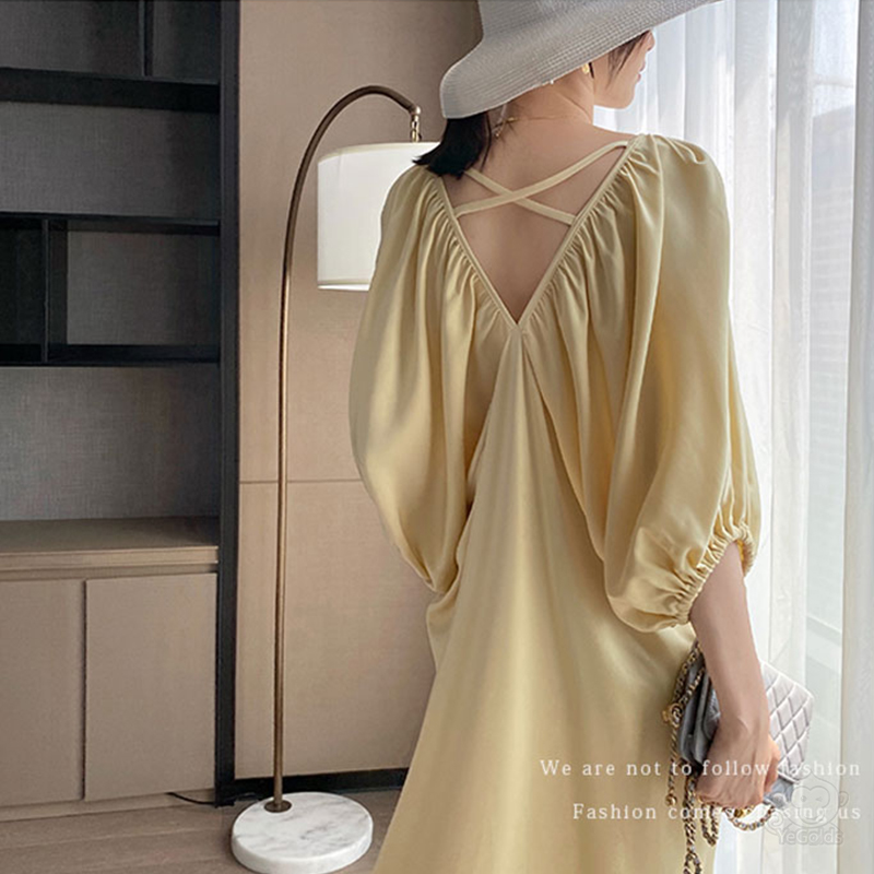 パフスリーブワンピース