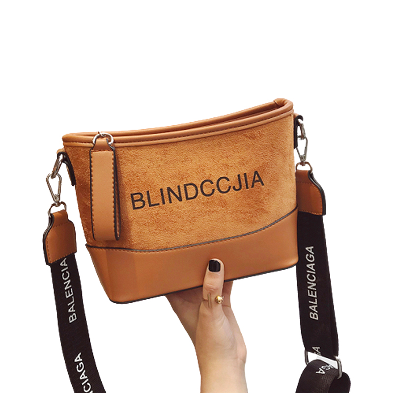 レディースショルダーバッグ