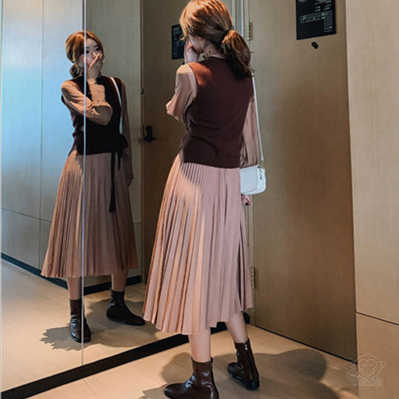 プリーツワンピース・セーターベスト2点セット