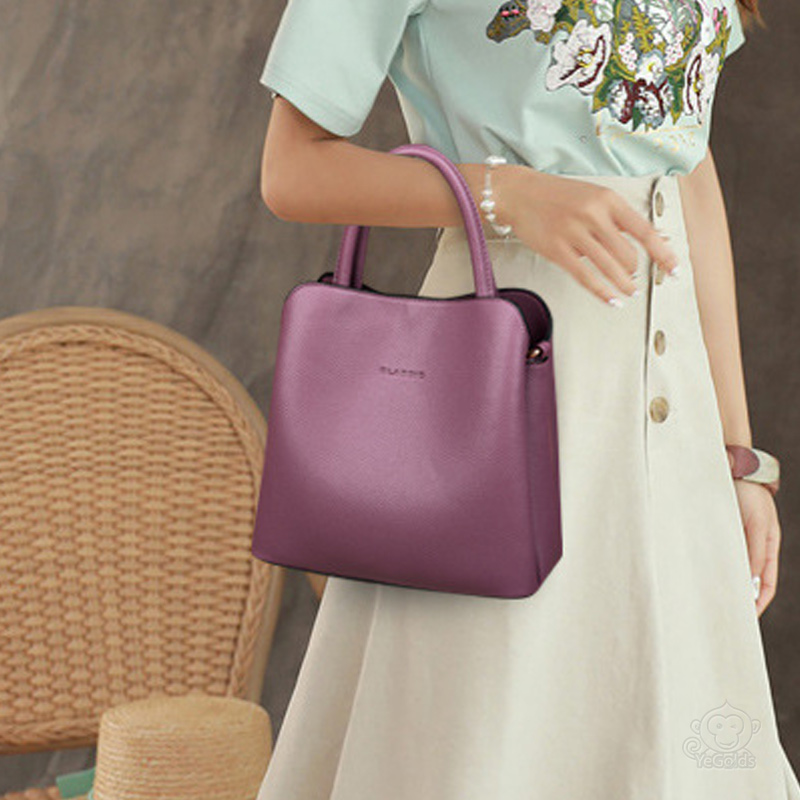 レディース本革ショルダーバッグ