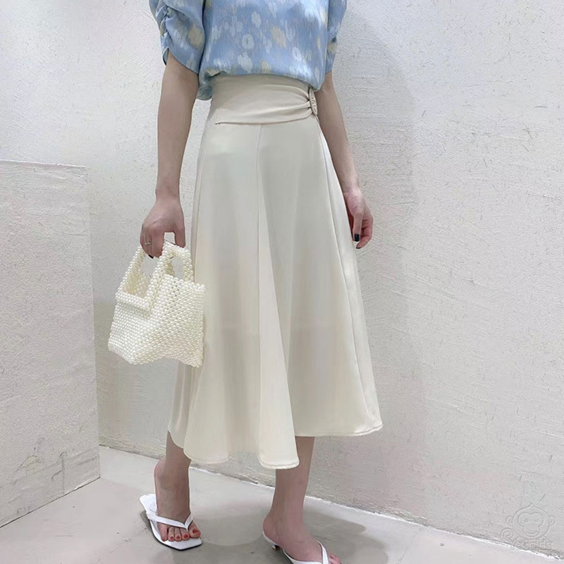 無地ミドル丈スカート