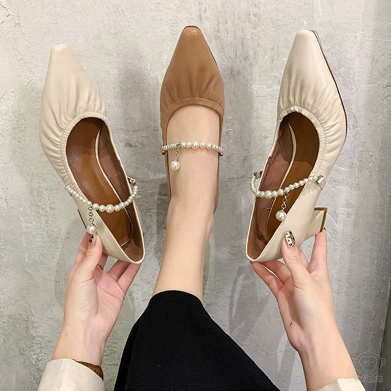 バックルハイヒール