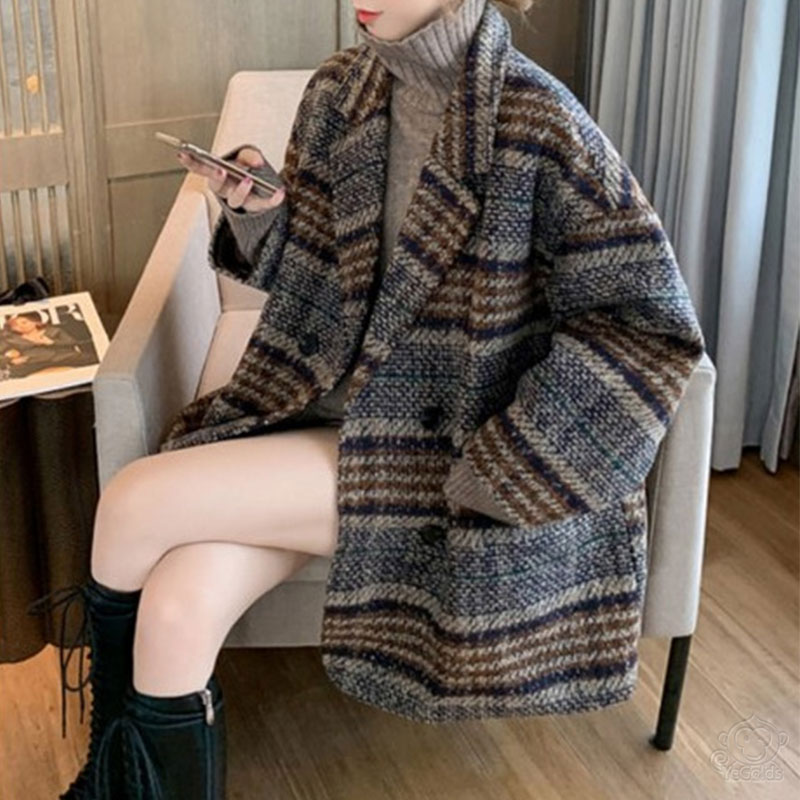 格子縞のウールのコート